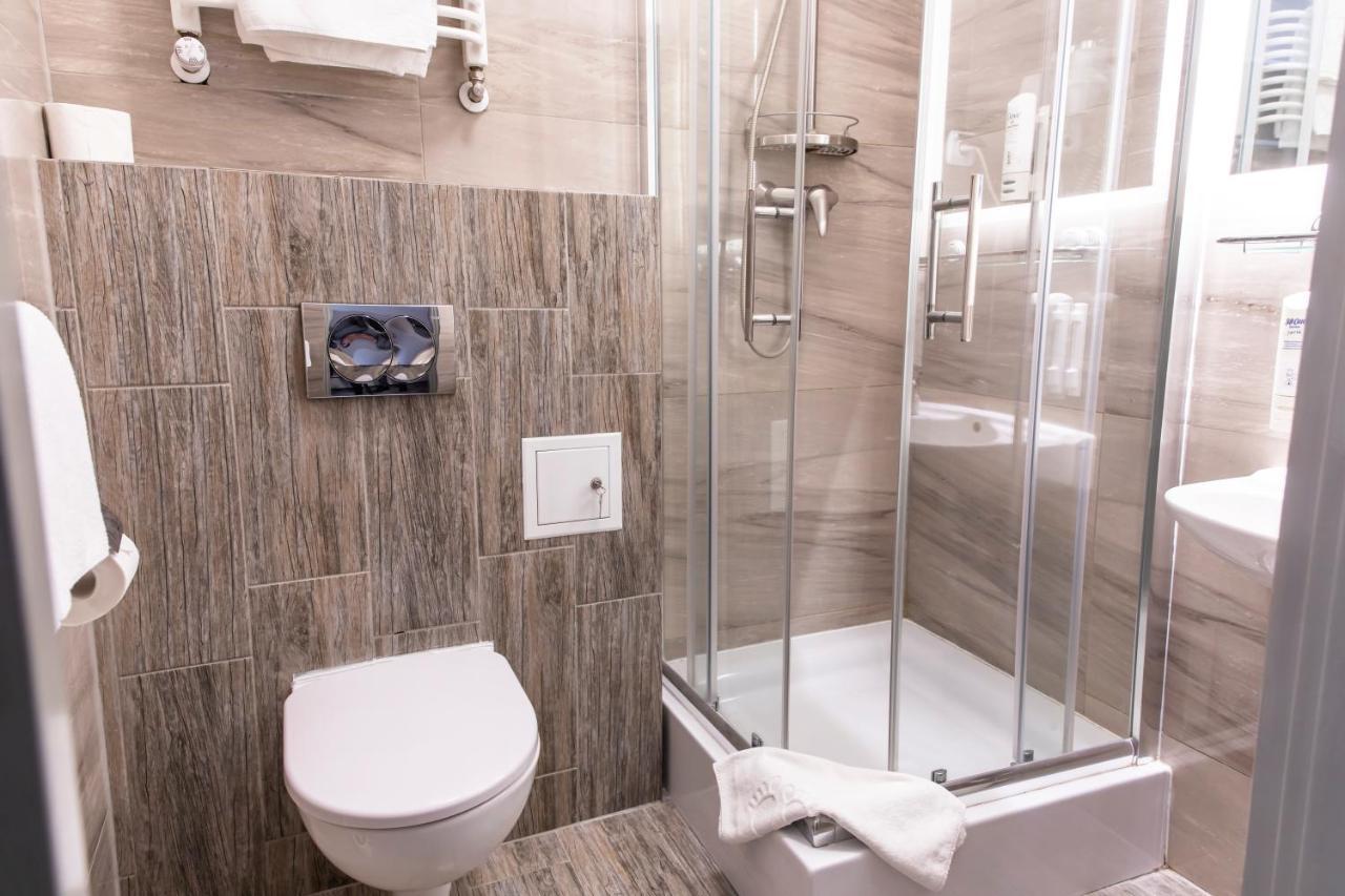Hotel Gorecki ลิดซ์บาร์ก วาร์มิงสกี ภายนอก รูปภาพ